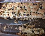 A picture of step 6 of Chocolate chip cookie cheesecake bars.