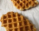 Foto langkah ke 2 dari resep Croffle (croissant waffle).