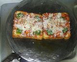 ब्रेड चीज़ पिज़्ज़ा (bread cheese pizza recipe in Hindi) रेसिपी चरण 5 फोटो