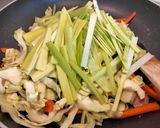 Foto del paso 4 de la receta: Fideos de arroz con ternera y verdura