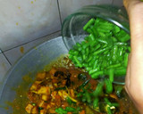 Foto langkah ke 9 dari resep Jantung Ayam Buncis Ubi jalaR.