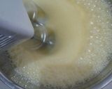 Foto langkah ke 3 dari resep Bolu Kukus Mandarin.