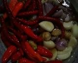 Foto langkah ke 3 dari resep Ayam Pedas Sayur Hijau.