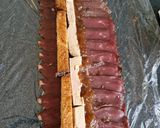 Une image de l'étape 2 de Petites bouchées de magrets de canard séché et Foie Gras.