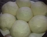A picture of step 1 of Chicken bread.