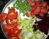 A picture of step 2 of Mix vegetable soup.