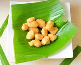 A picture of step 8 of Dahi Vada.