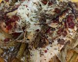 Foto del paso 5 de la receta: Solomillo de pavo al horno con espárragos, tomate y chía 🥩 🍅🔥