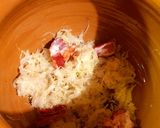 Töltött káposzta kolbászhússal, cserépedényben sütve recept fázis 3 fotója