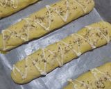 Foto langkah ke 5 dari resep Parmesan Oregano Breadstick.