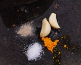 Foto langkah ke 2 dari resep Ikan Dencis Goreng Sambal Terasi.
