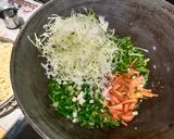 A picture of step 2 of Veg Hakka noodles.