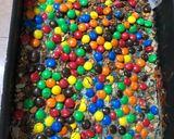 Φωτογραφία βήματος 6 της συνταγής Rainbow cookies με καρύδια, ινδοκάρυδο και M&Ms