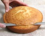 A picture of step 6 of Pokemon themed Victoria sponge cake.