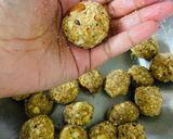 ड्राइफ्रूट लड्डू (शुगर फ्री) रेसिपी चरण 6 फोटो