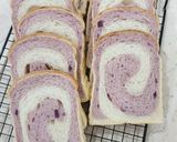 Foto langkah ke 6 dari resep Swirl Loaf Bread - roti tawar ubi ungu 2 motif.