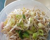 Foto langkah ke 1 dari resep Tumis Toge / Tauge.