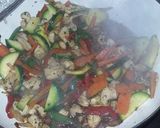 Foto del paso 3 de la receta: Chop Suey de pollo y champiñones en Wok