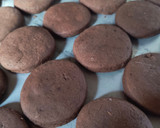 Foto del paso 1 de la receta: Alfajores de Chocolate, con dulce de leche y Bañados en chocolate 🍫