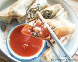 A picture of step 5 of Fried Spring Rolls with Spinach Filling.