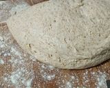 Foto del passaggio 5 della ricetta Filoncini di Pane Integrale e Cereali
