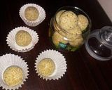 A picture of step 4 of Till Ke Ladoo.
