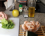 Foto del paso 2 de la receta: Salpicón de Gambas con Manzana