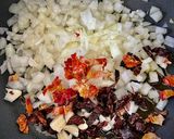 Foto del paso 2 de la receta: Arroz caldoso con bogavante y gambas