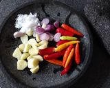 Foto langkah ke 1 dari resep Sambal korek.