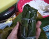 Foto langkah ke 4 dari resep Lontong isi sayuran.