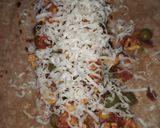 A picture of step 5 of Veggie paneer roll.