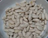 Hình bước làm 1 của món Hoa từ bột đậu trắng