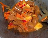 Foto langkah ke 3 dari resep Bratwurst asem manis.