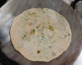 A picture of step 4 of Mooli Ke Parathe.