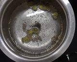 A picture of step 1 of Special elaichi chai.
