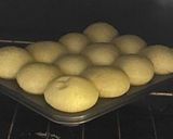 Foto del paso 2 de la receta: Pão de queijo (panes de queso)