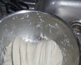 Foto langkah ke 2 dari resep Pizza Pepperoni Sourdough.
