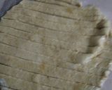 A picture of step 4 of Lachha paratha.