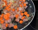 Foto del paso 5 de la receta Pavo estofado a las finas hierbas