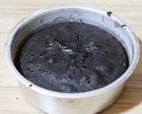 A picture of step 5 of Two layer birthday cake.