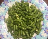 A picture of step 1 of Beans Bhaji.