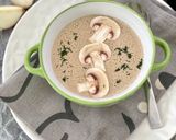 Une image de l'étape 4 de Soupe-crème de champignons.