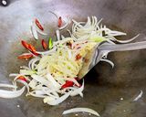 雙蔥香爆無骨牛的食譜步驟3照片