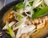 A picture of step 2 of Japanese Egg and Chicken Rice②親子丼.