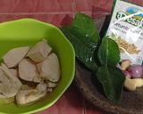 Foto langkah ke 1 dari resep Ayam Suwir isian Lemper.