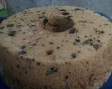 Foto langkah ke 7 dari resep Strawberry Oreo Milk Chiffon Cake 🍓.