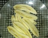 Foto langkah ke 2 dari resep Roti Gulung Pisang Coklat Keju.