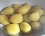 Sült csülök rozmaringos sült burgonyával 🍖🥔 recept fázis 4 fotója