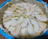 Foto del paso 3 de la receta: Tarta de crema y manzanas