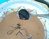 Foto langkah ke 2 dari resep Chocolate Crinkles Cookies.